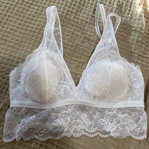 Lace nursing bra